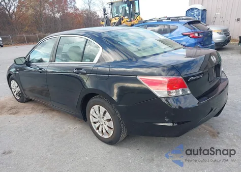2010 Honda Accord 2.4 Lx from USA, damaged, VIN 1HGCP2F35AA031263